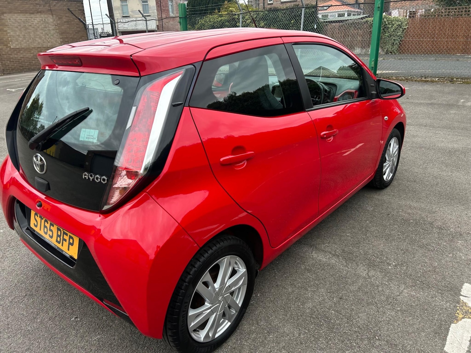 Used Toyota AYGO 2015 for sale - 76627467: Photo 10