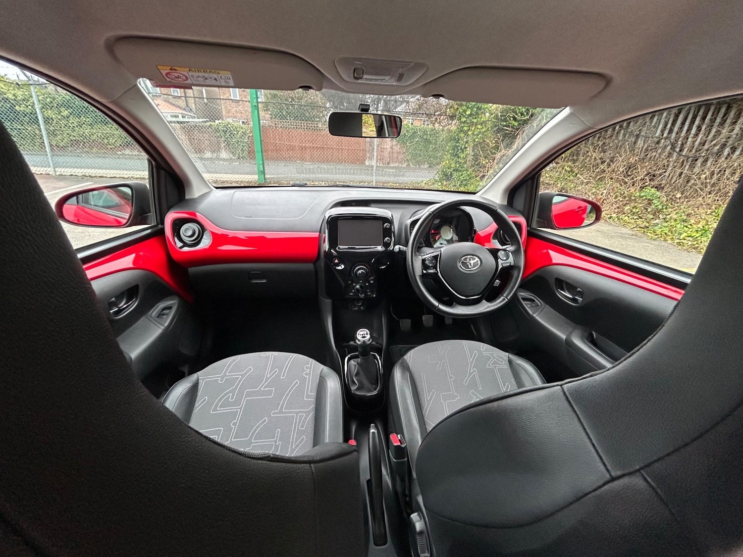 Used Toyota AYGO 2015 for sale - 76627467: Photo 30