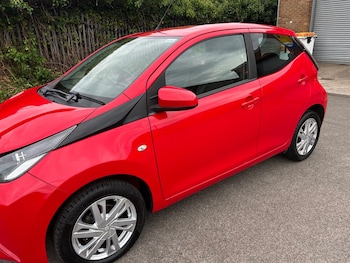 Used Toyota AYGO 2015 for sale - 76627467: Photo