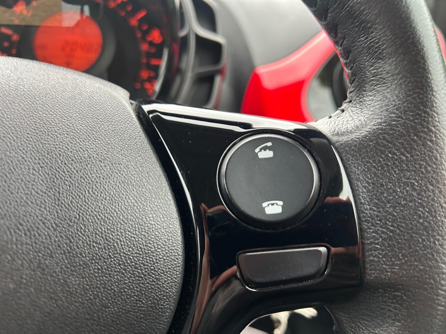 Used Toyota AYGO 2015 for sale - 76627467: Photo 41