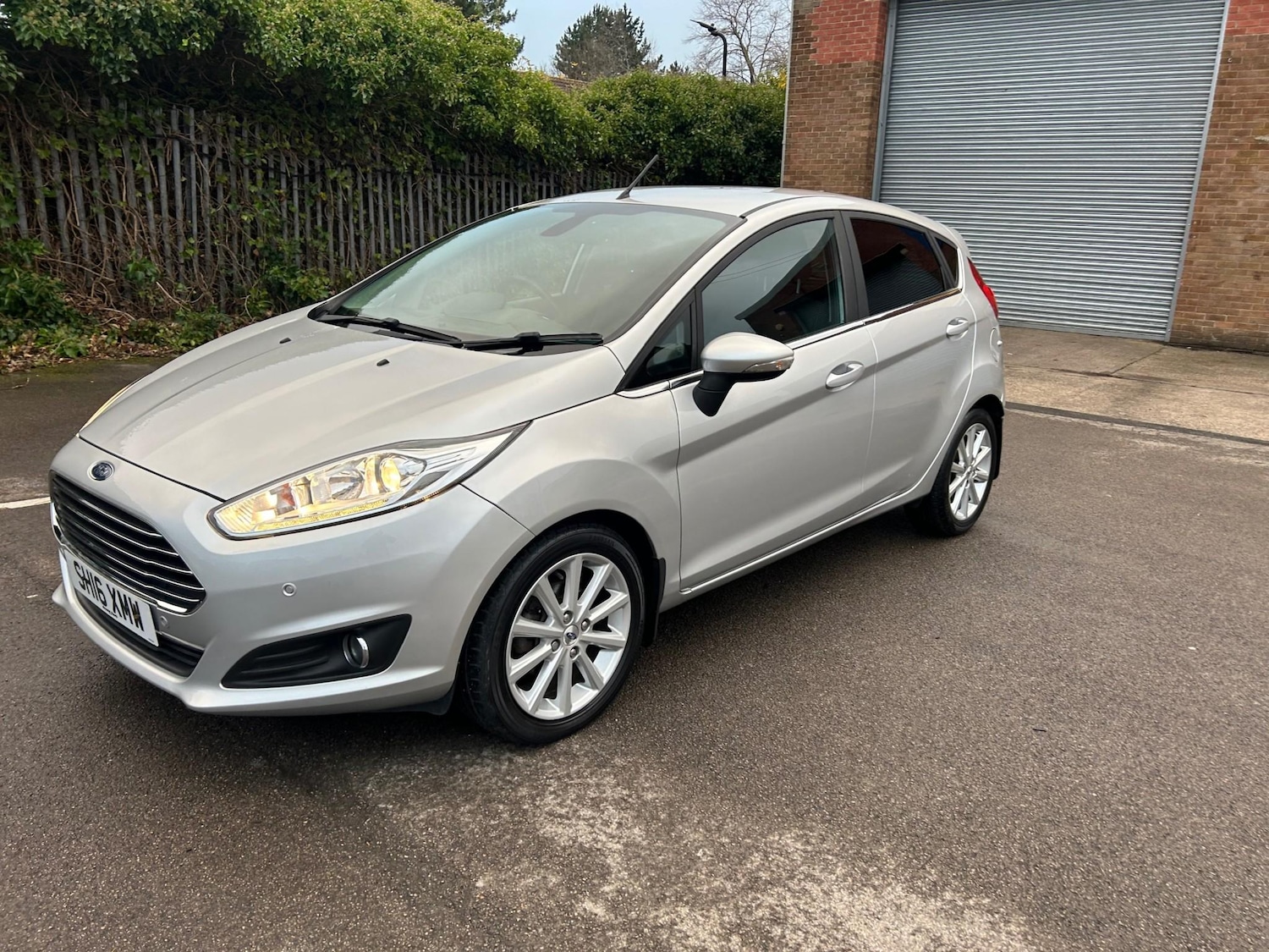 Used Ford Fiesta 2016 for sale - 76641437: Photo 2