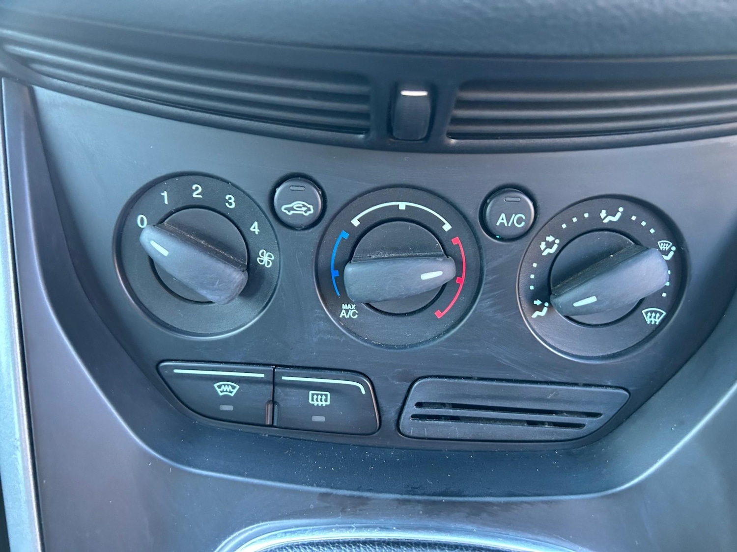 Used Ford C-Max 2012 for sale - 77450844: Photo 35