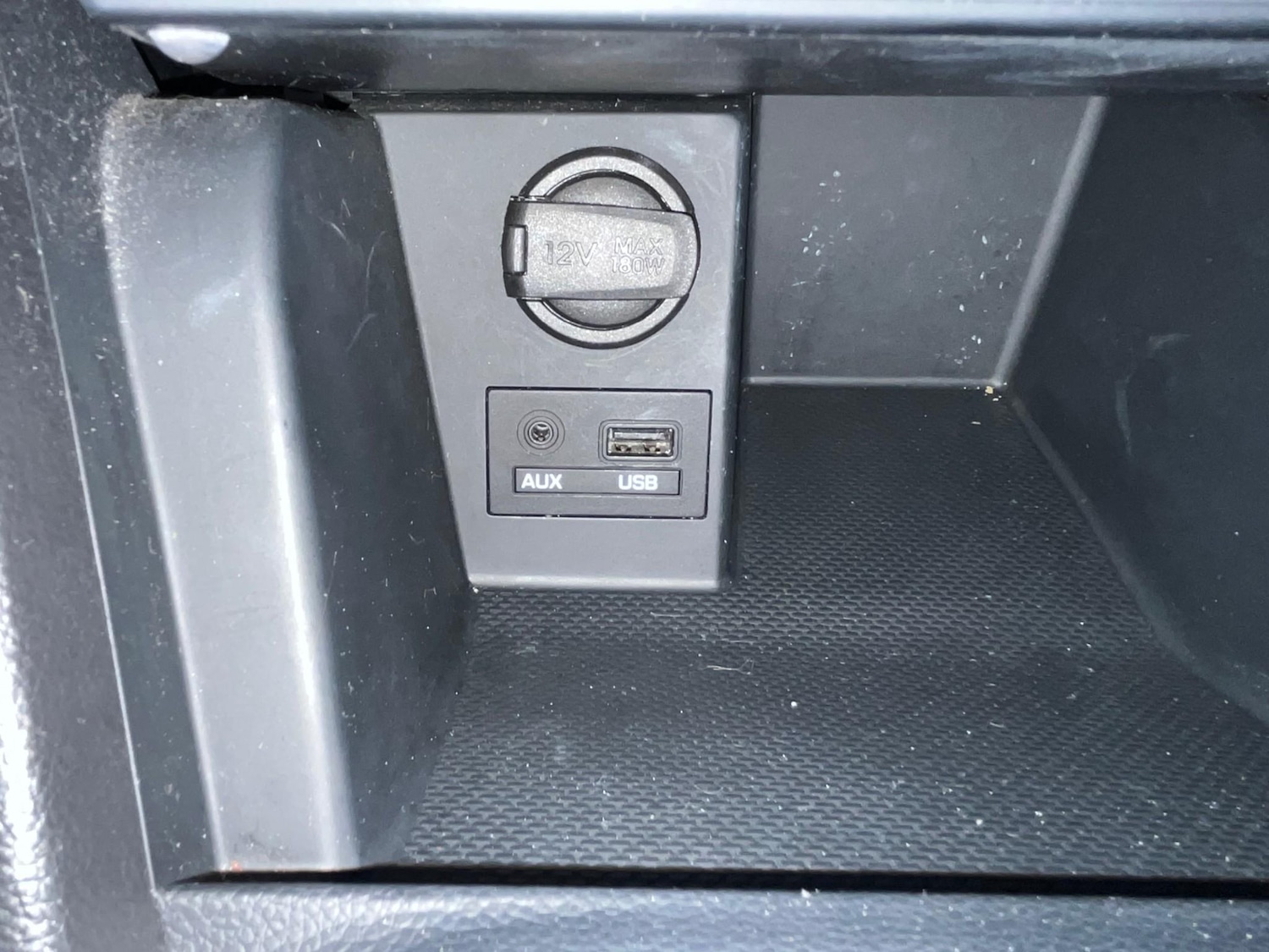 Used Hyundai i10 2016 for sale - 76758482: Photo 32