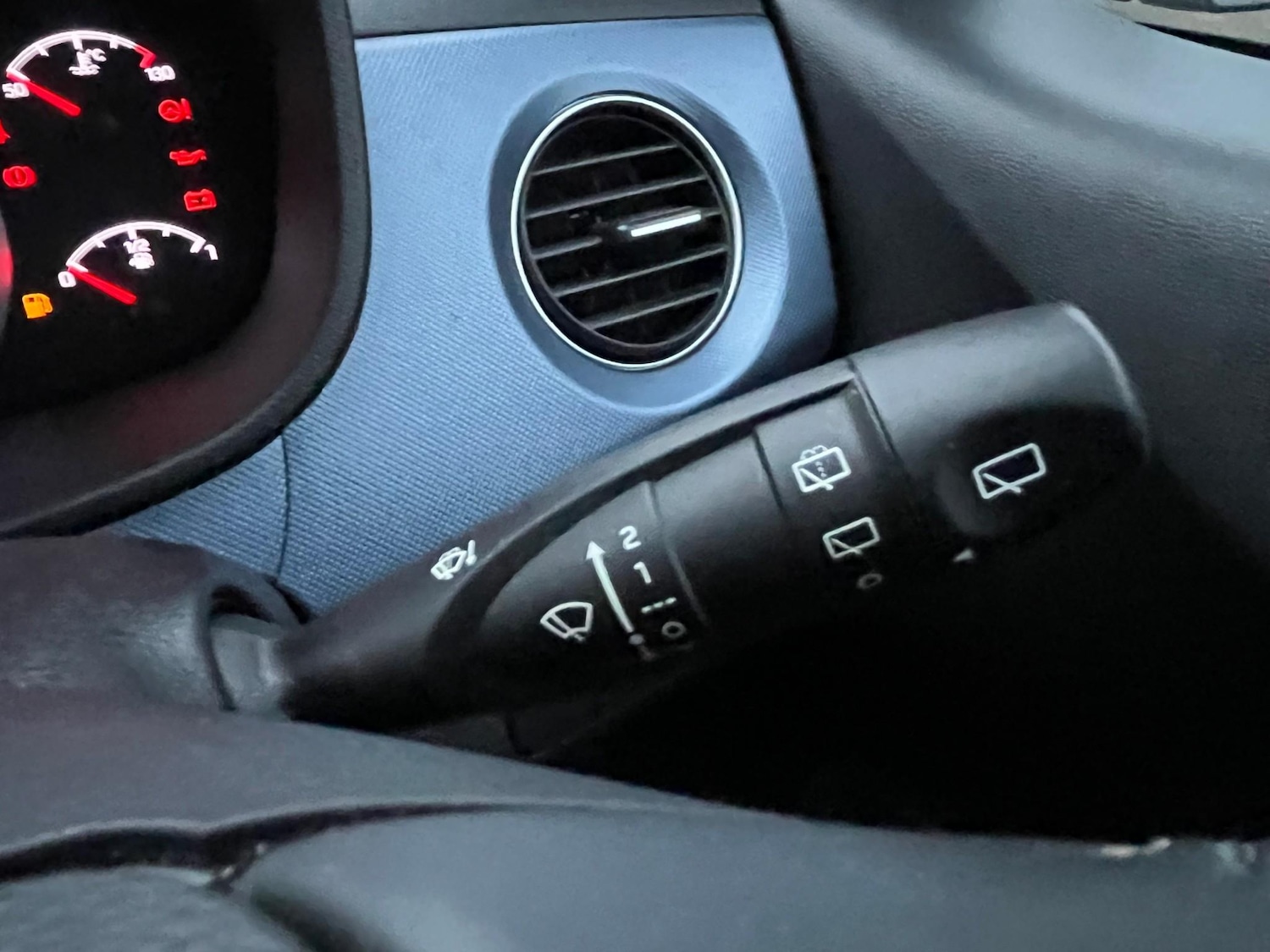 Used Hyundai i10 2016 for sale - 76758482: Photo 35