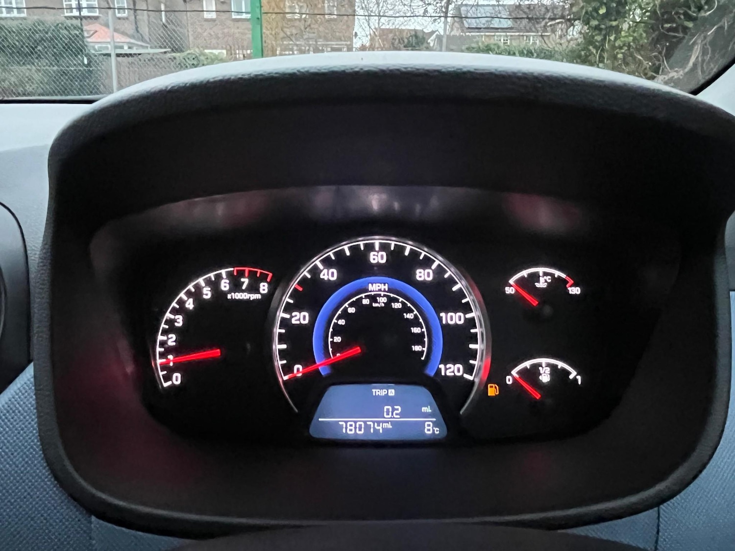 Used Hyundai i10 2016 for sale - 76758482: Photo 38