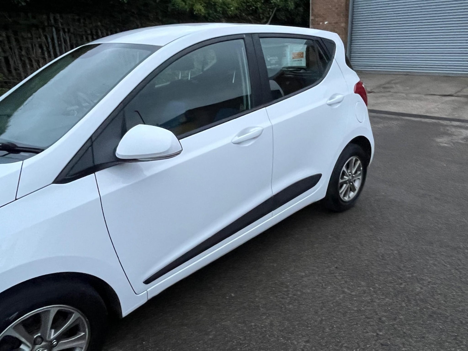 Used Hyundai i10 2016 for sale - 76758482: Photo 4