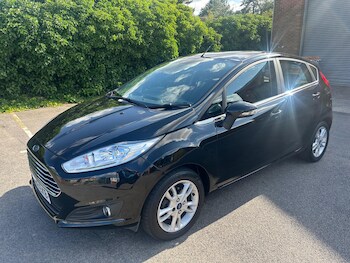 Used Ford Fiesta 2017 for sale - 76627471: Photo