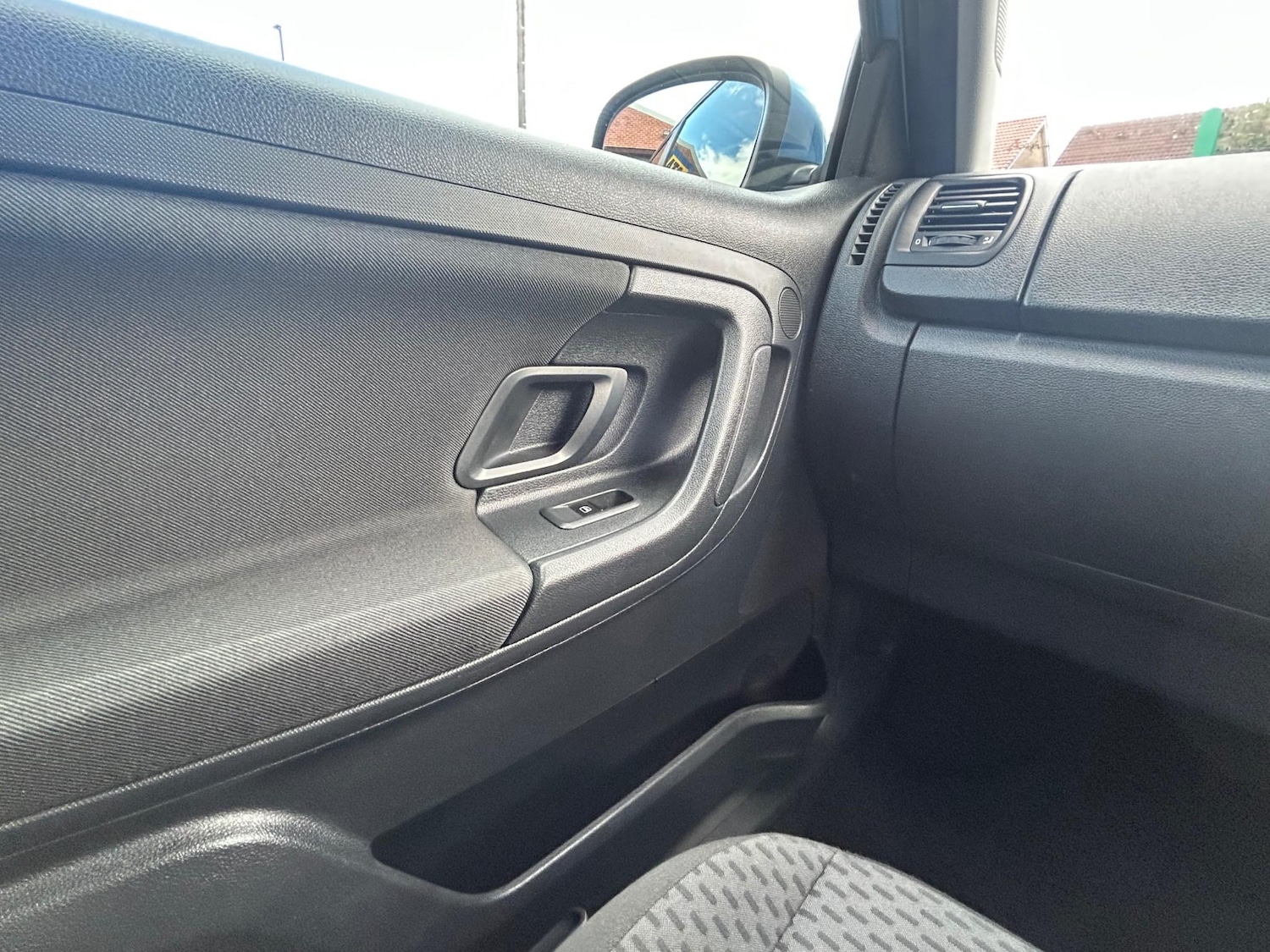 Used Skoda Fabia 2014 for sale - 77171355: Photo 33