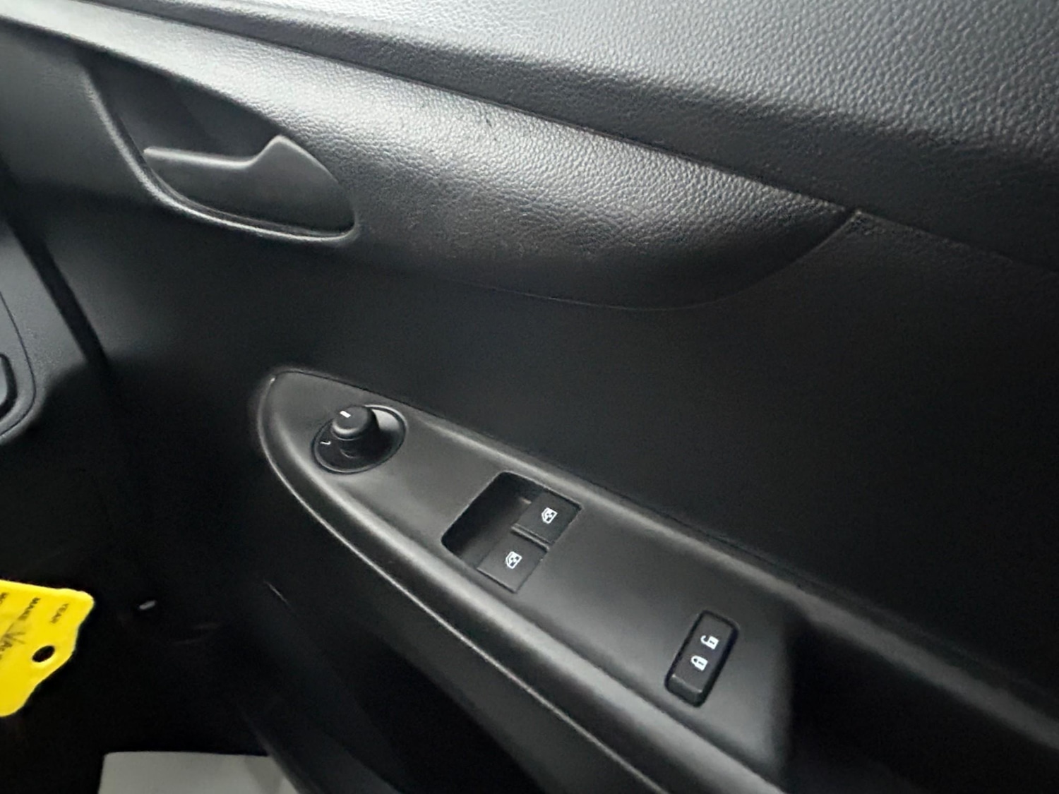 Used Vauxhall Viva 2016 for sale - 77319380: Photo 39