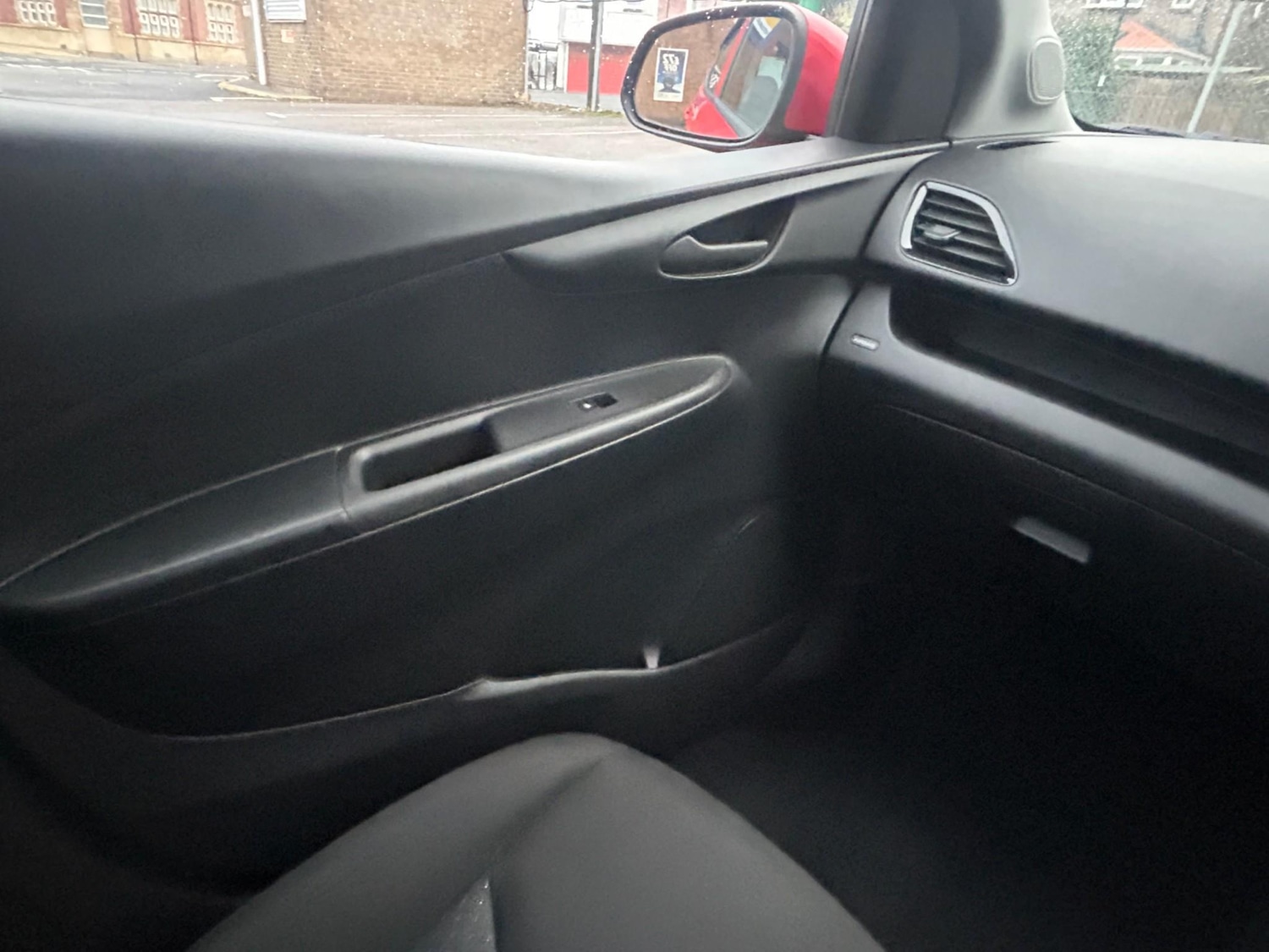 Used Vauxhall Viva 2016 for sale - 77319380: Photo 41