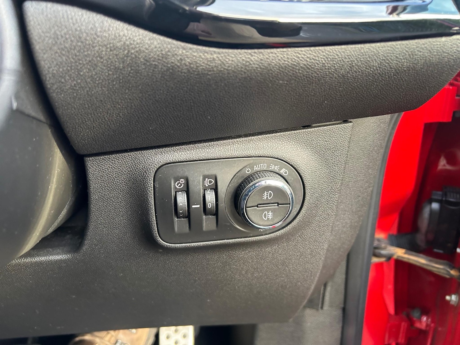 Used Vauxhall Corsa 2016 for sale - 76750709: Photo 33