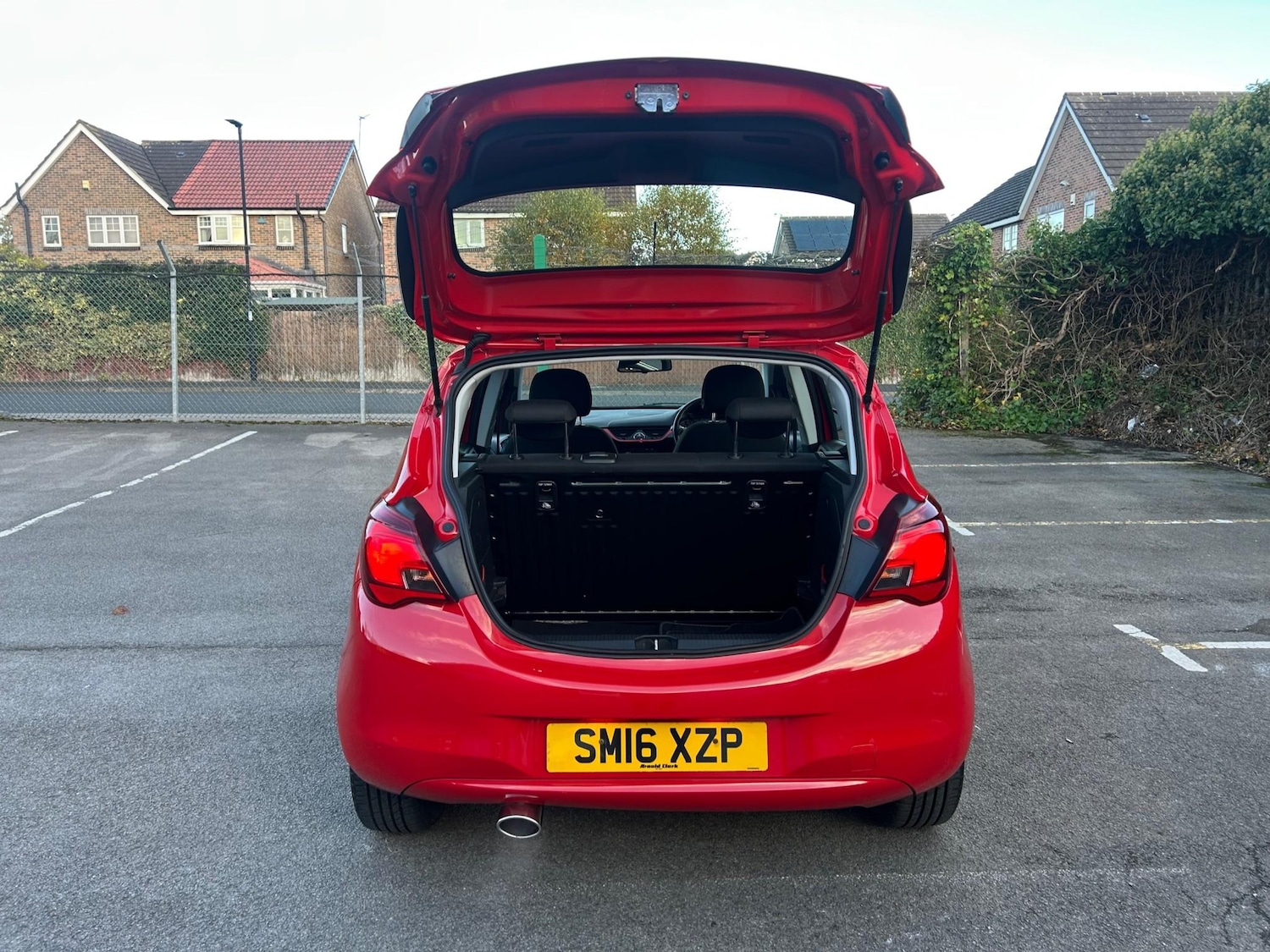 Used Vauxhall Corsa 2016 for sale - 76750709: Photo 9