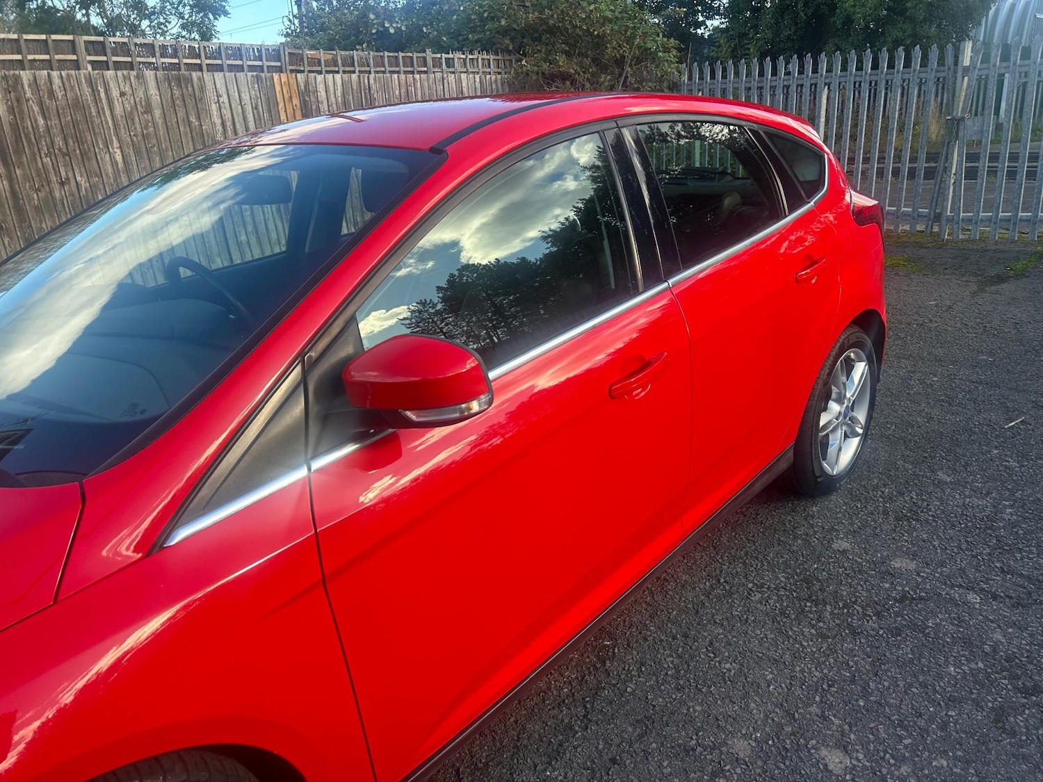 Used Ford Focus 2014 for sale - 76627476: Photo 3