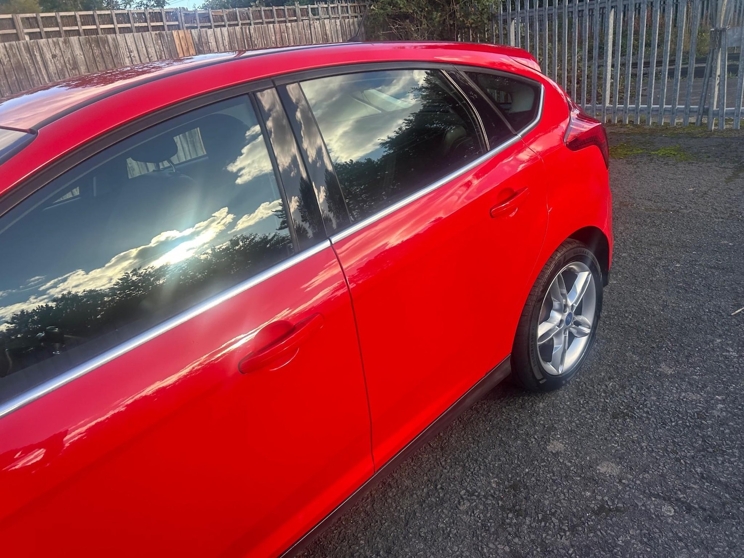 Used Ford Focus 2014 for sale - 76627476: Photo 4