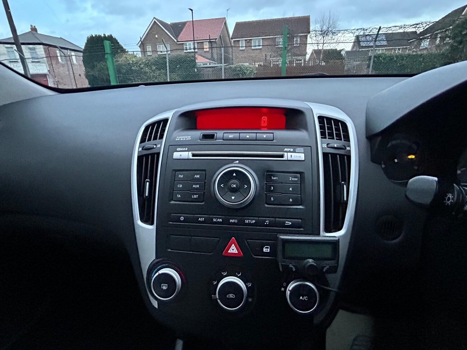 Used Kia Ceed 2011 for sale - 76942803: Photo 26