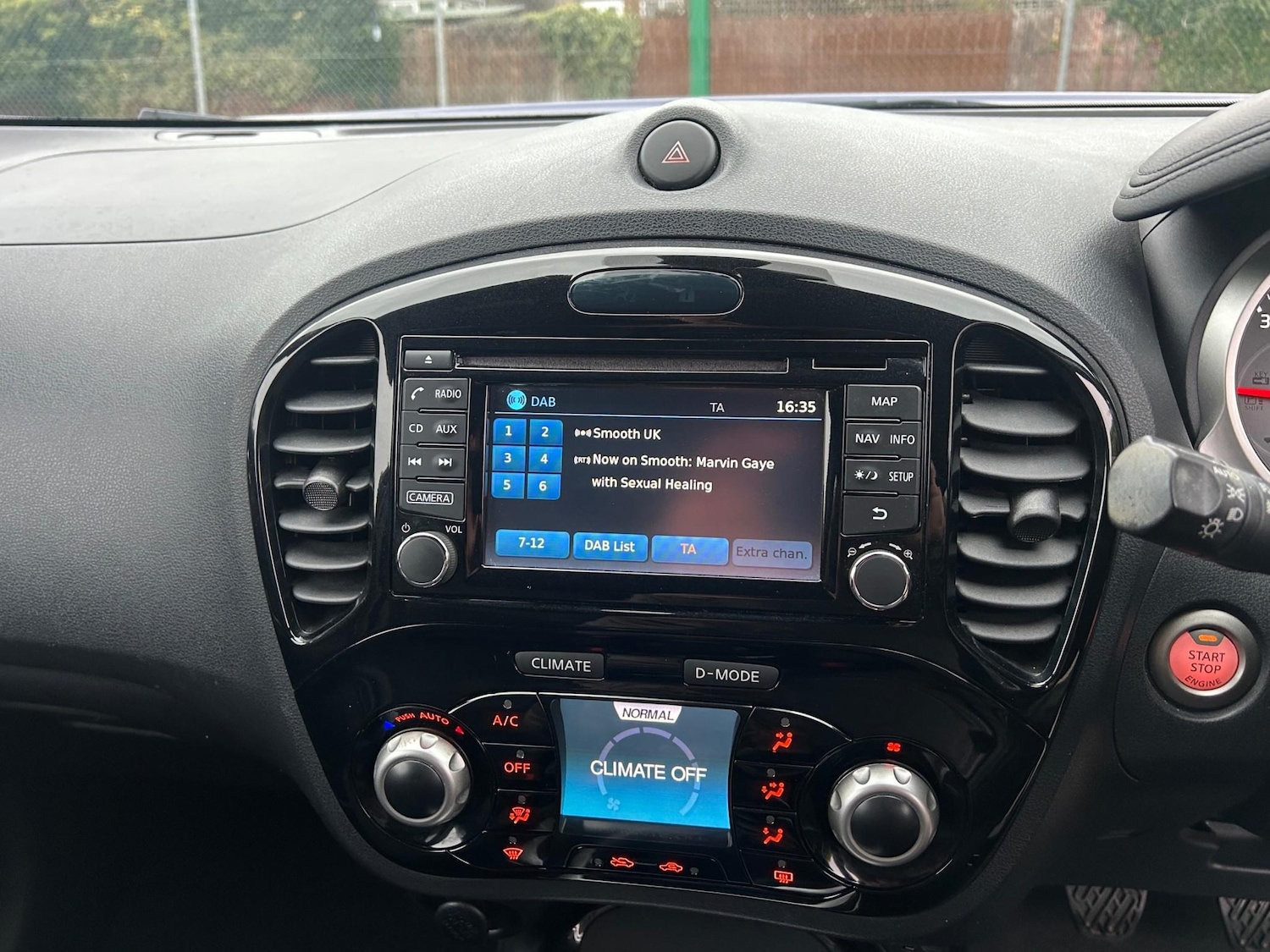 Used Nissan Juke 2017 for sale - 76627469: Photo 30