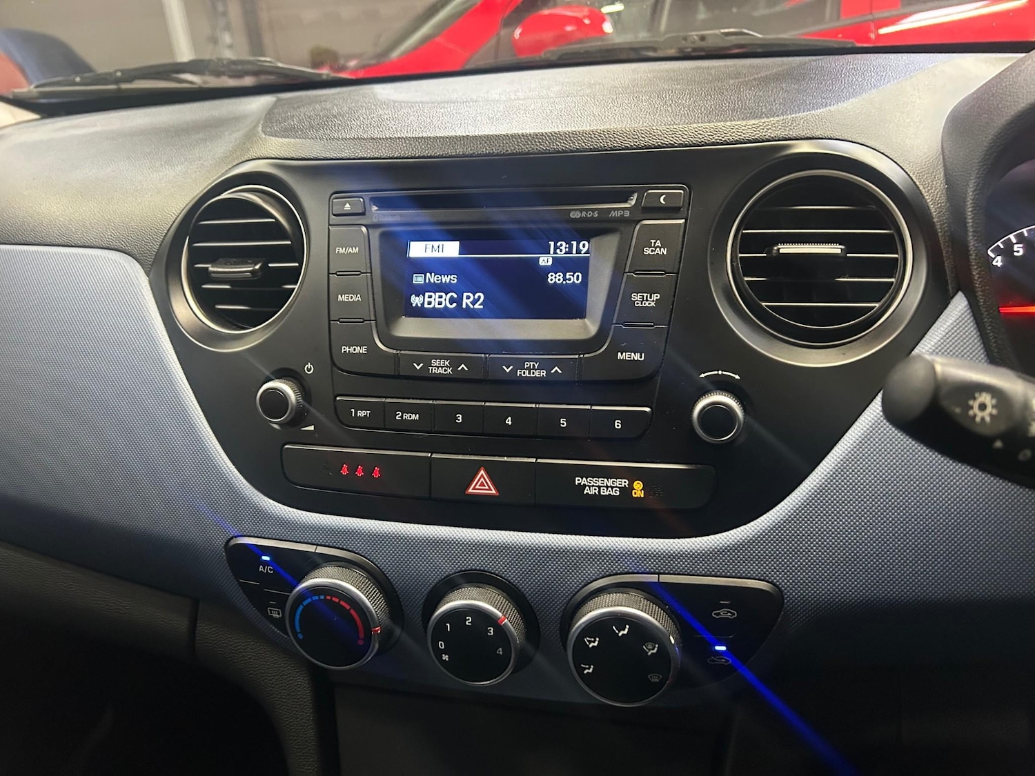 Used Hyundai i10 2014 for sale - 76665218: Photo 24