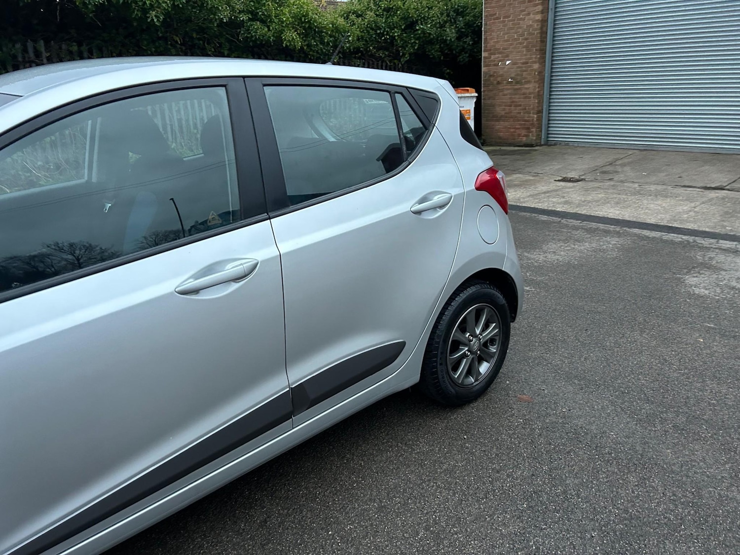 Used Hyundai i10 2014 for sale - 76665218: Photo 4