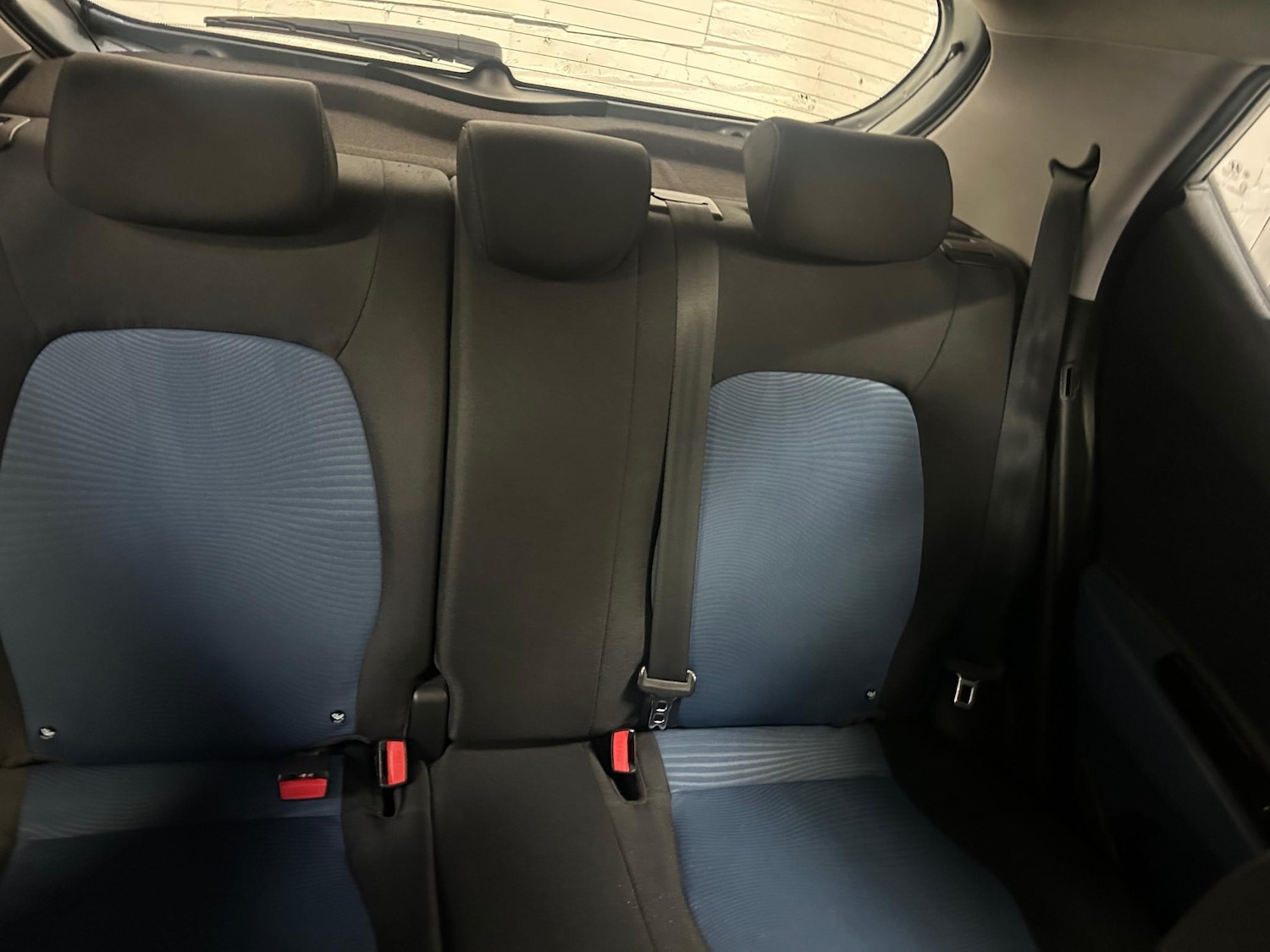 Used Hyundai i10 2014 for sale - 76665218: Photo 42