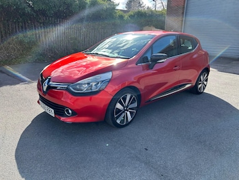 Used Renault Clio 2015 for sale - 77890713: Photo