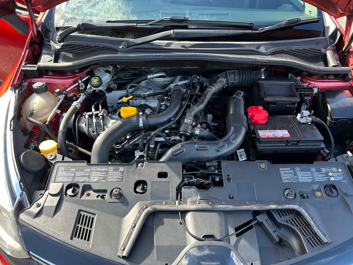 Used Renault Clio 2015 for sale - 77890713: Photo 43