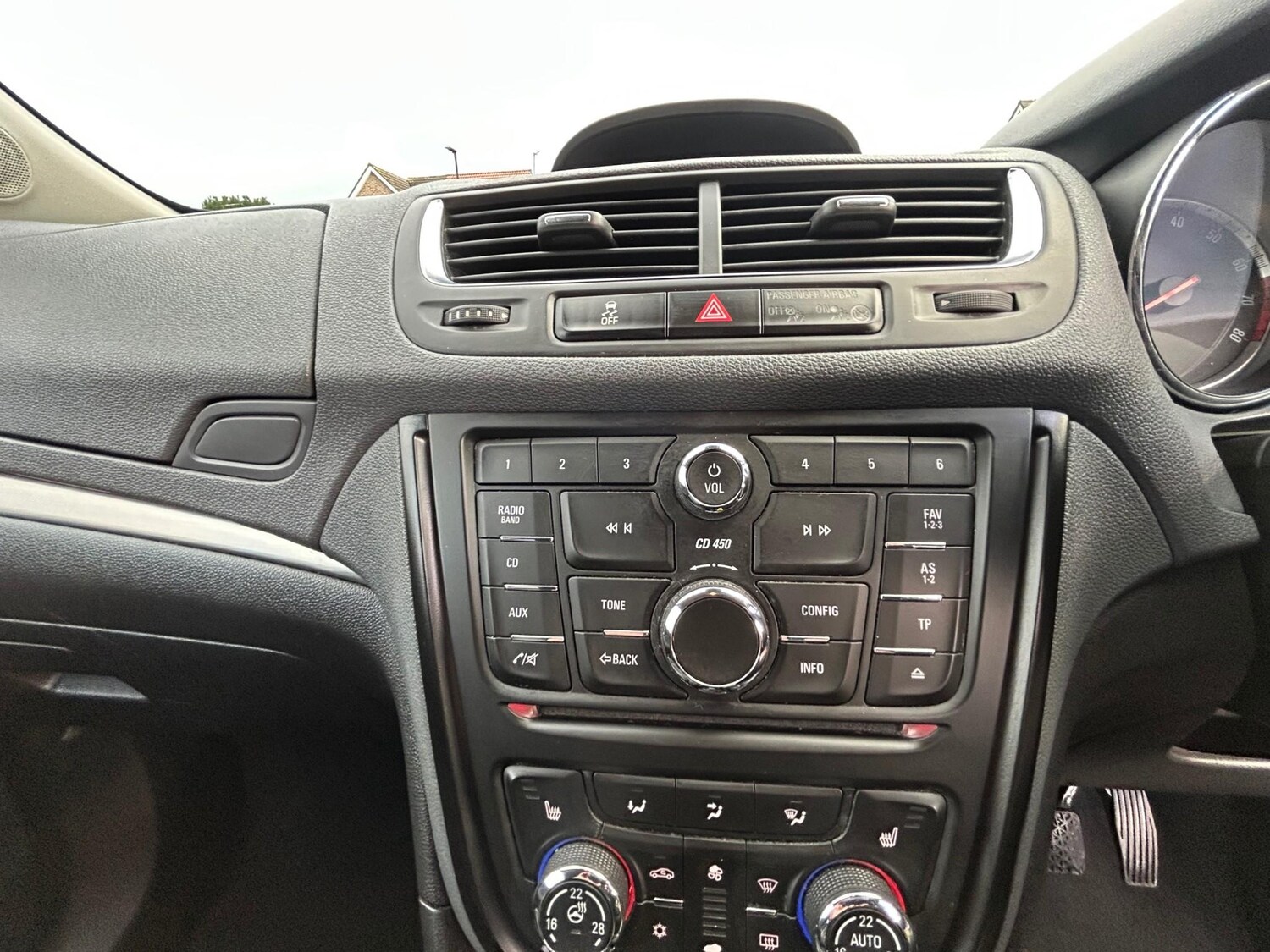 Used Vauxhall Mokka 2015 for sale - 77620324: Photo 28