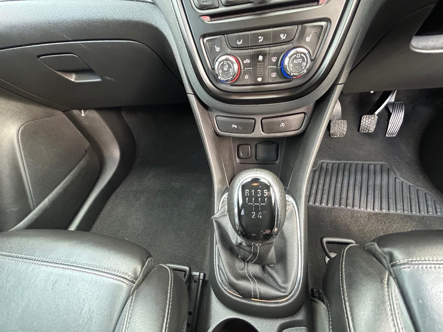 Used Vauxhall Mokka 2015 for sale - 77620324: Photo 32