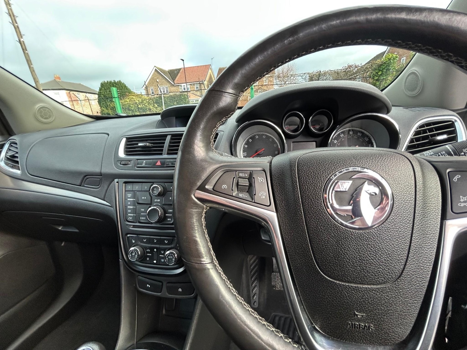 Used Vauxhall Mokka 2015 for sale - 77620324: Photo 35