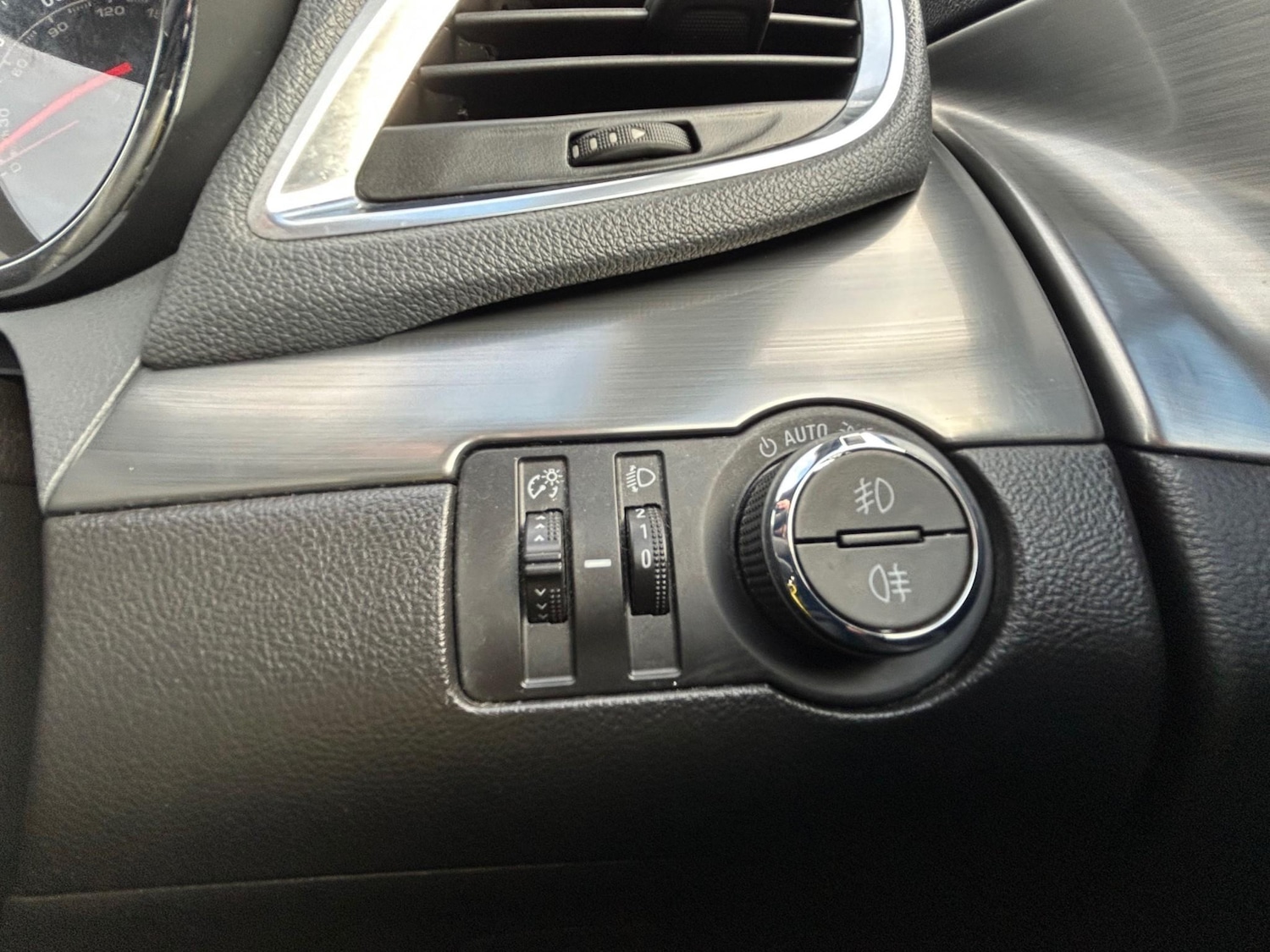 Used Vauxhall Mokka 2015 for sale - 77620324: Photo 41