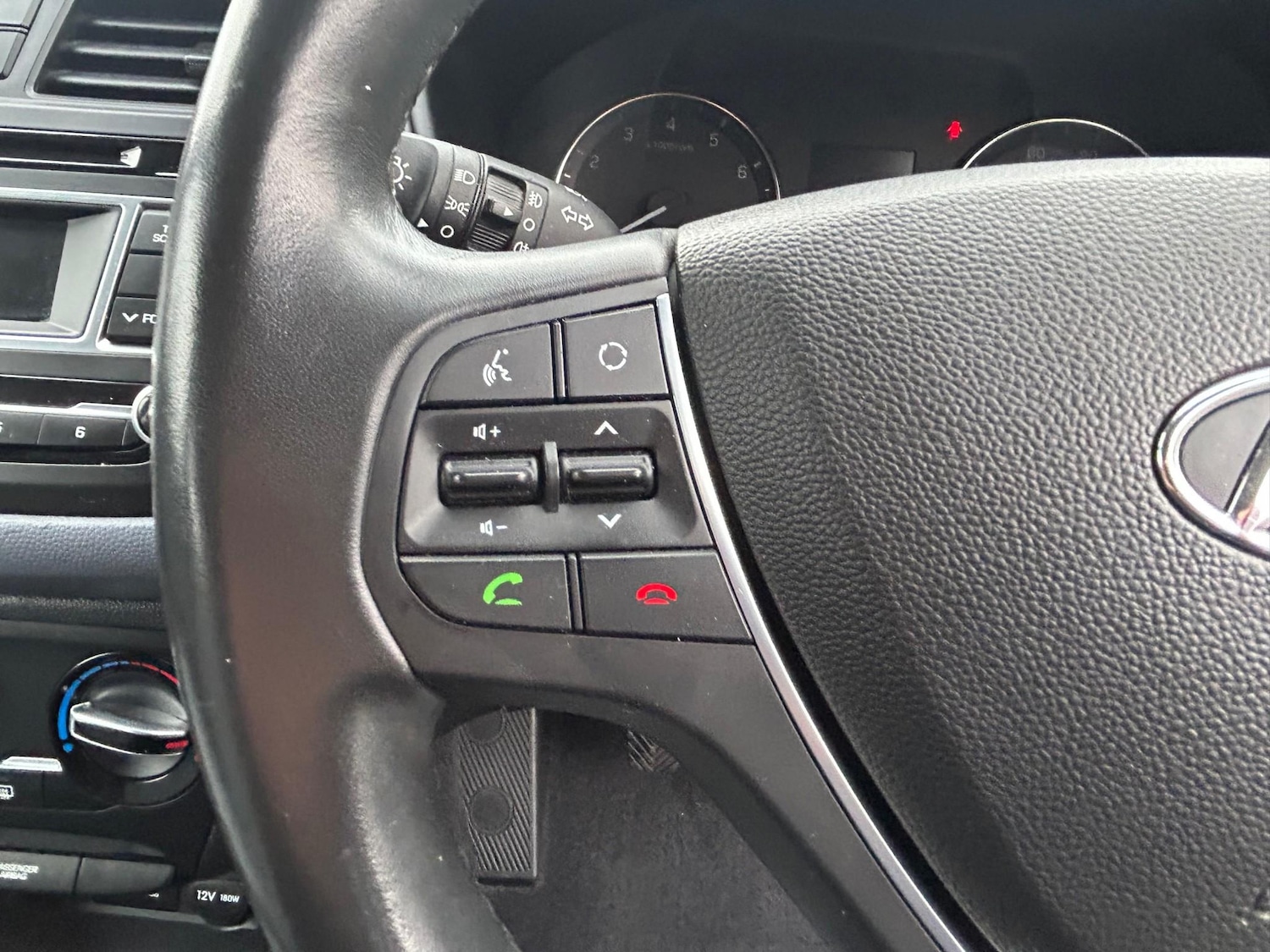 Used Hyundai i20 2016 for sale - 77013829: Photo 29