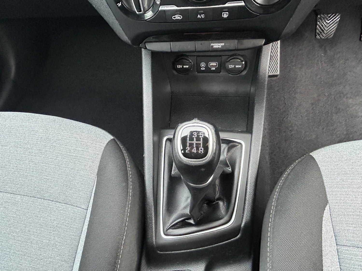 Used Hyundai i20 2016 for sale - 77013829: Photo 35