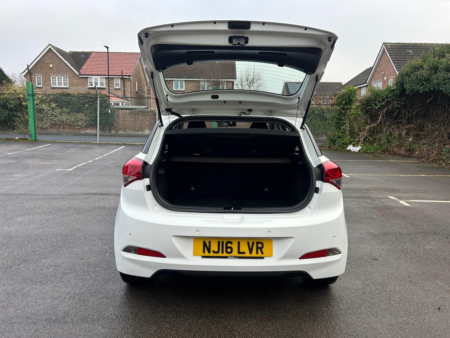 Used Hyundai i20 2016 for sale - 77013829: Photo 9