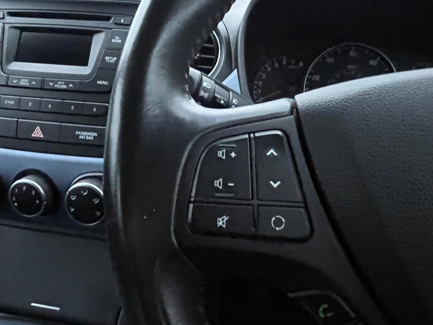 Used Hyundai i10 2016 for sale - 76641436: Photo 26