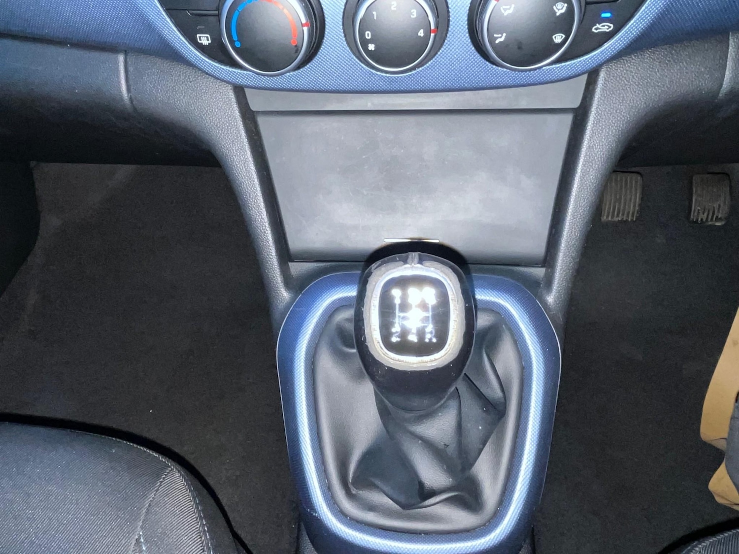 Used Hyundai i10 2016 for sale - 76641436: Photo 31