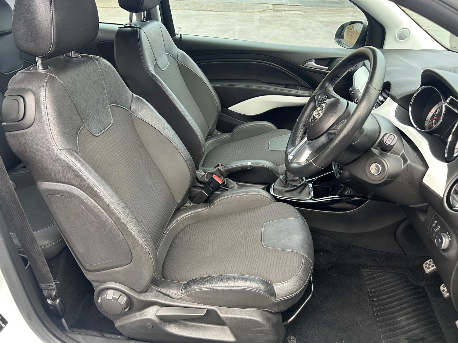 Used Vauxhall ADAM 2018 for sale - 77013830: Photo 17