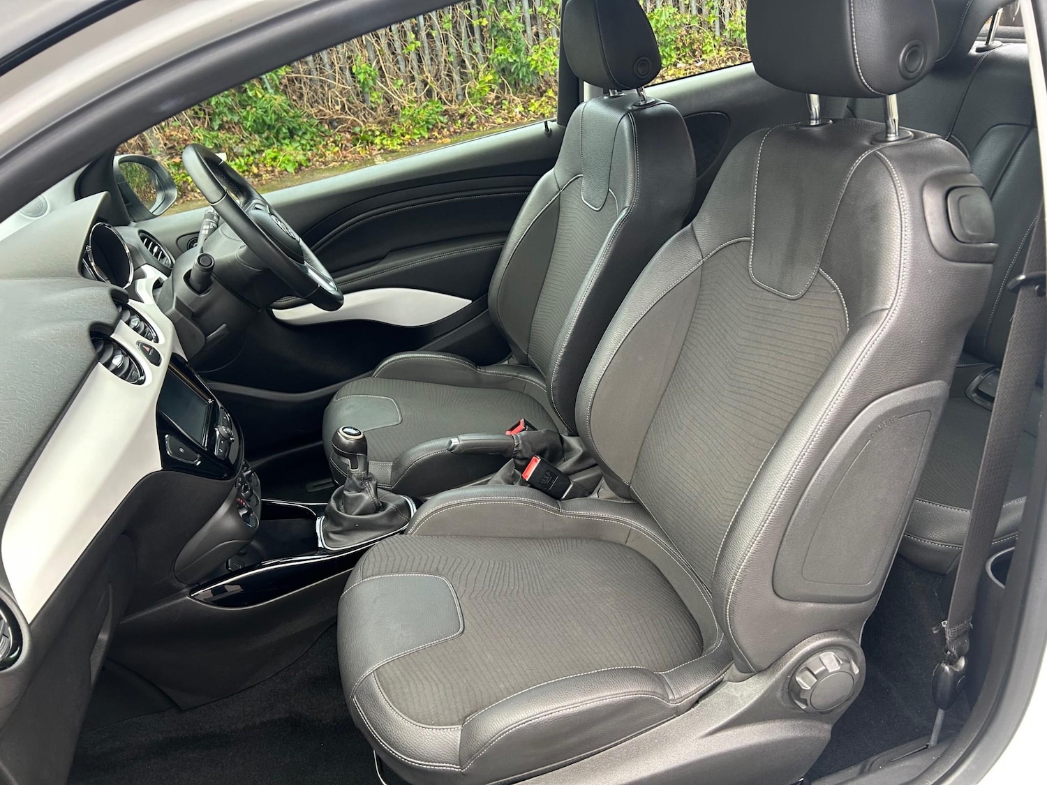 Used Vauxhall ADAM 2018 for sale - 77013830: Photo 18