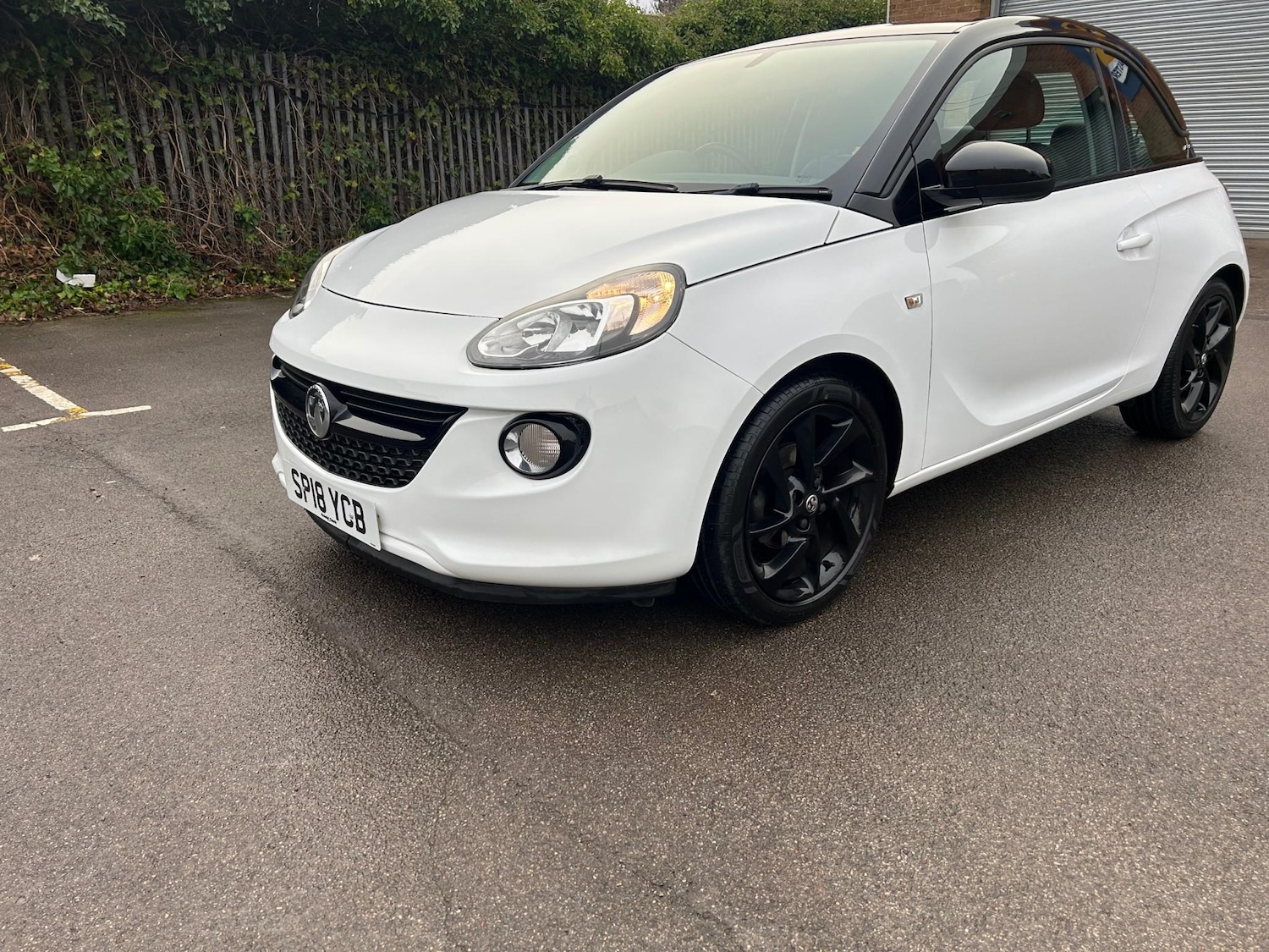 Used Vauxhall ADAM 2018 for sale - 77013830: Photo 2