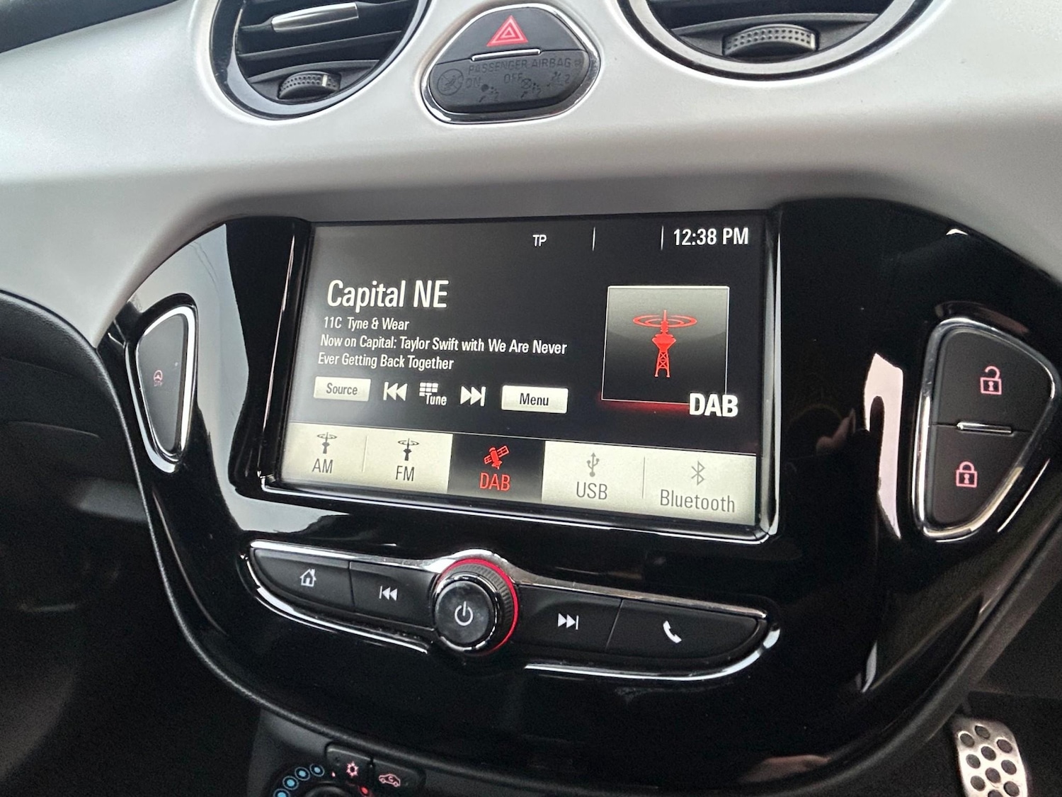 Used Vauxhall ADAM 2018 for sale - 77013830: Photo 24