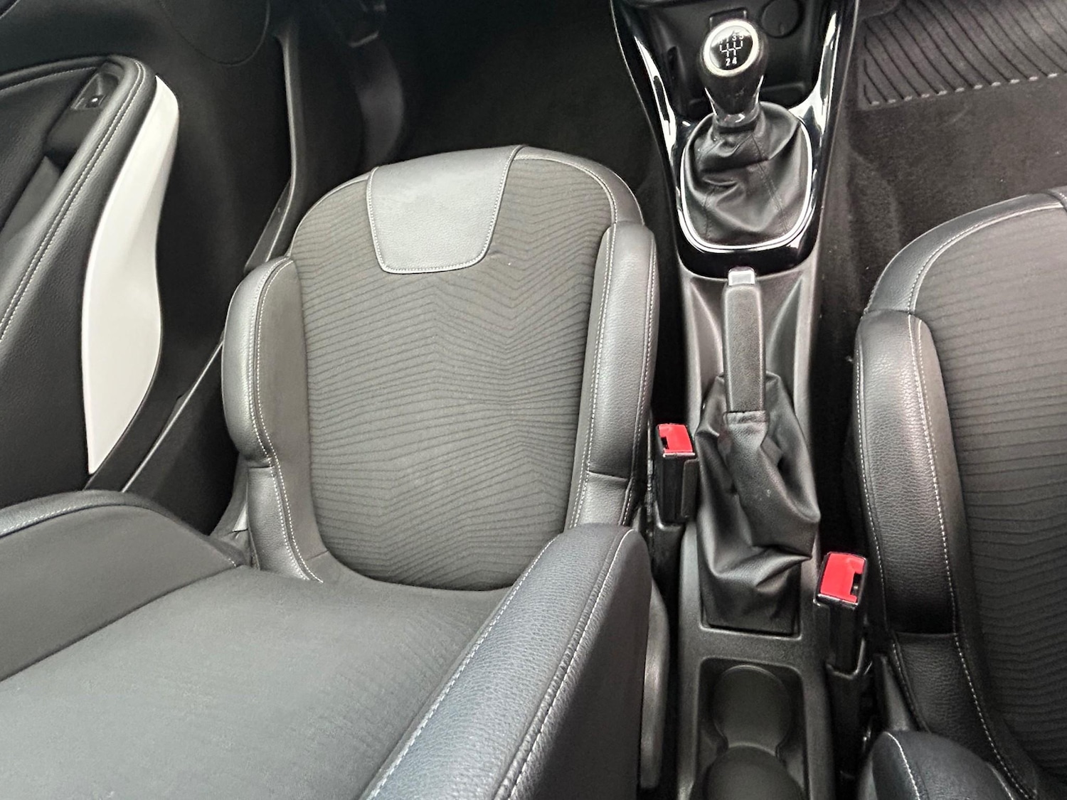 Used Vauxhall ADAM 2018 for sale - 77013830: Photo 28