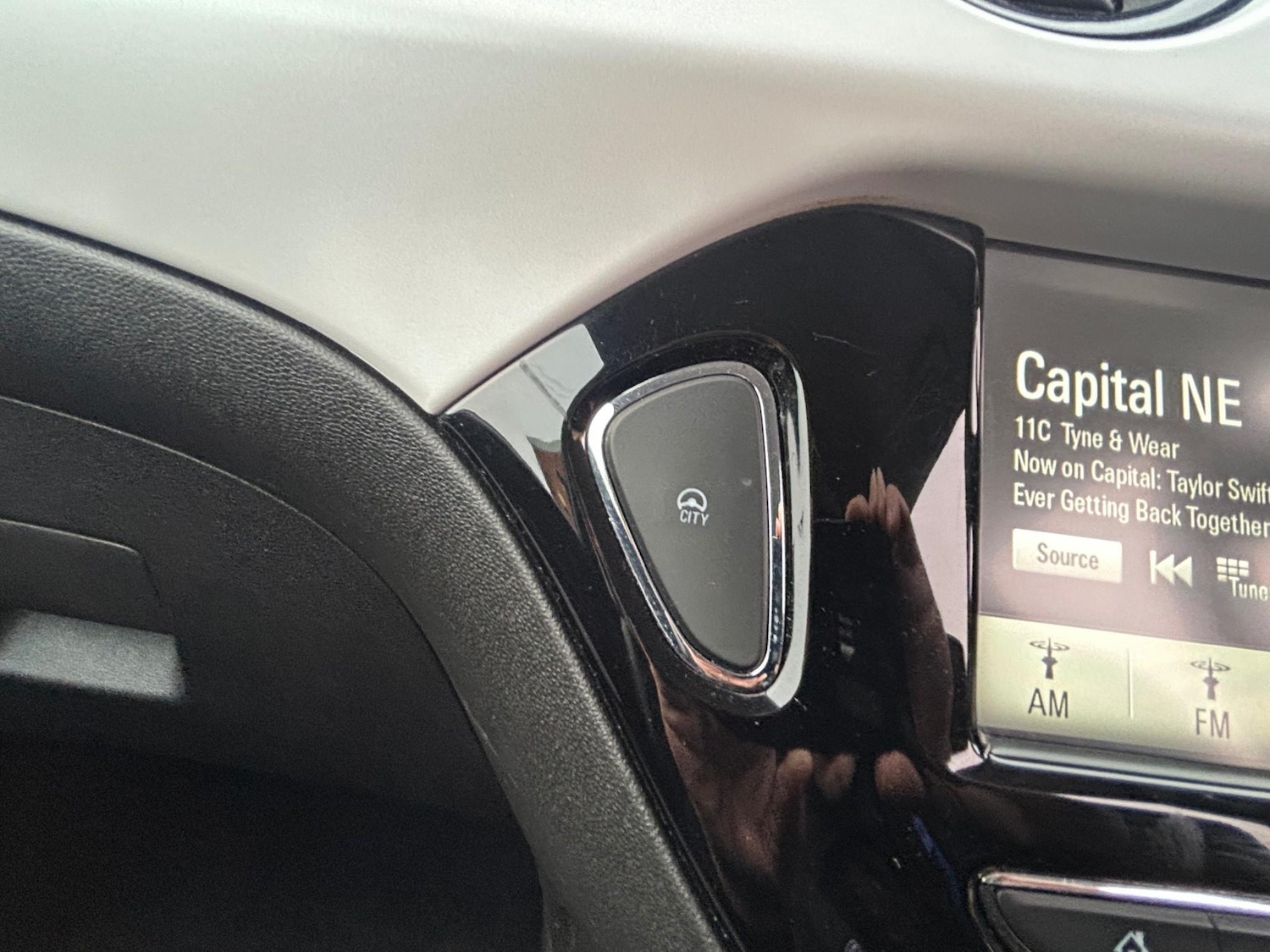 Used Vauxhall ADAM 2018 for sale - 77013830: Photo 30