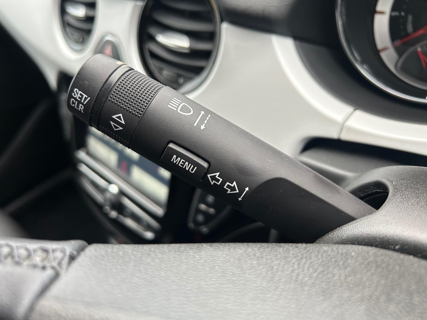 Used Vauxhall ADAM 2018 for sale - 77013830: Photo 34