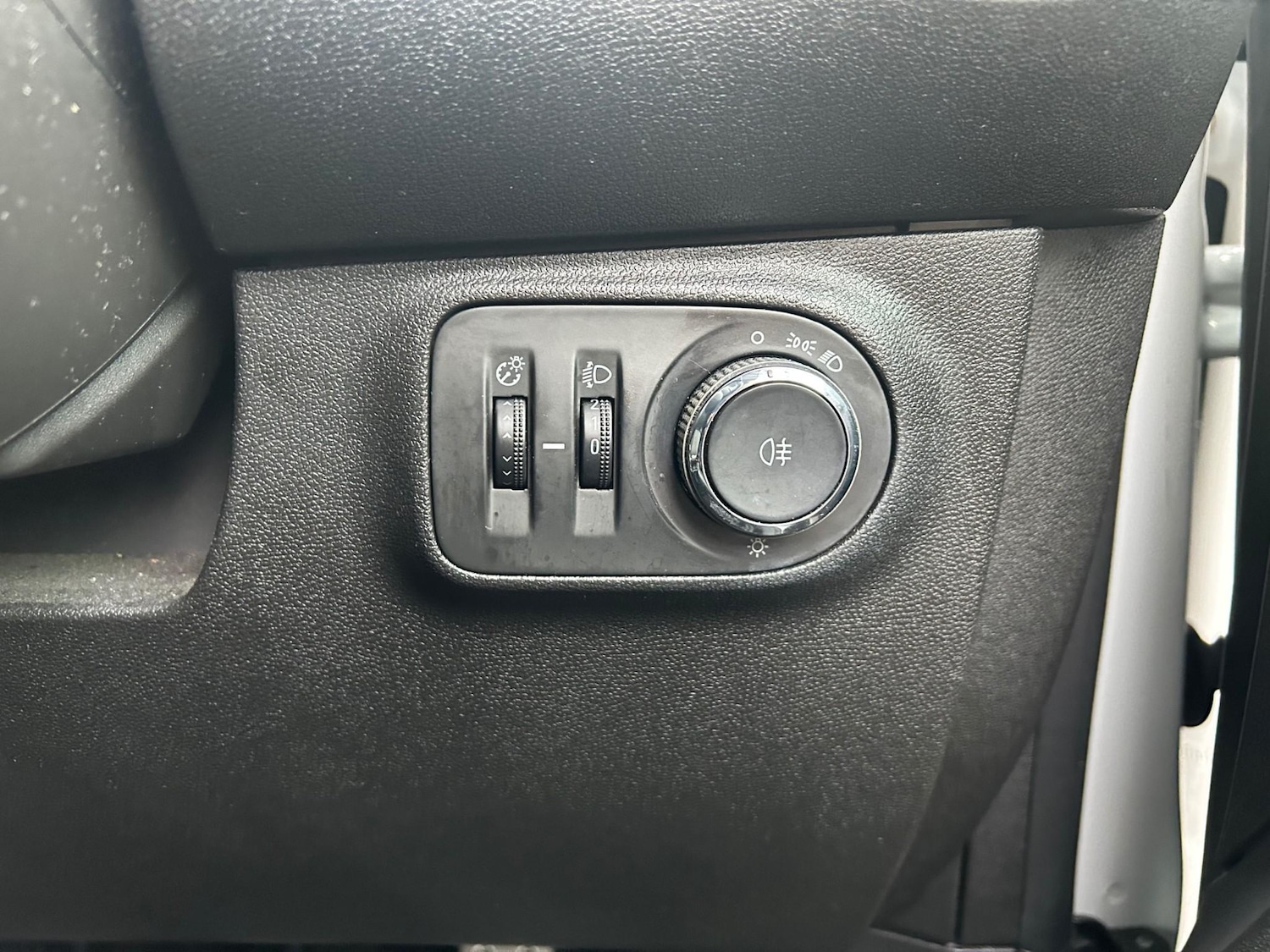 Used Vauxhall ADAM 2018 for sale - 77013830: Photo 36