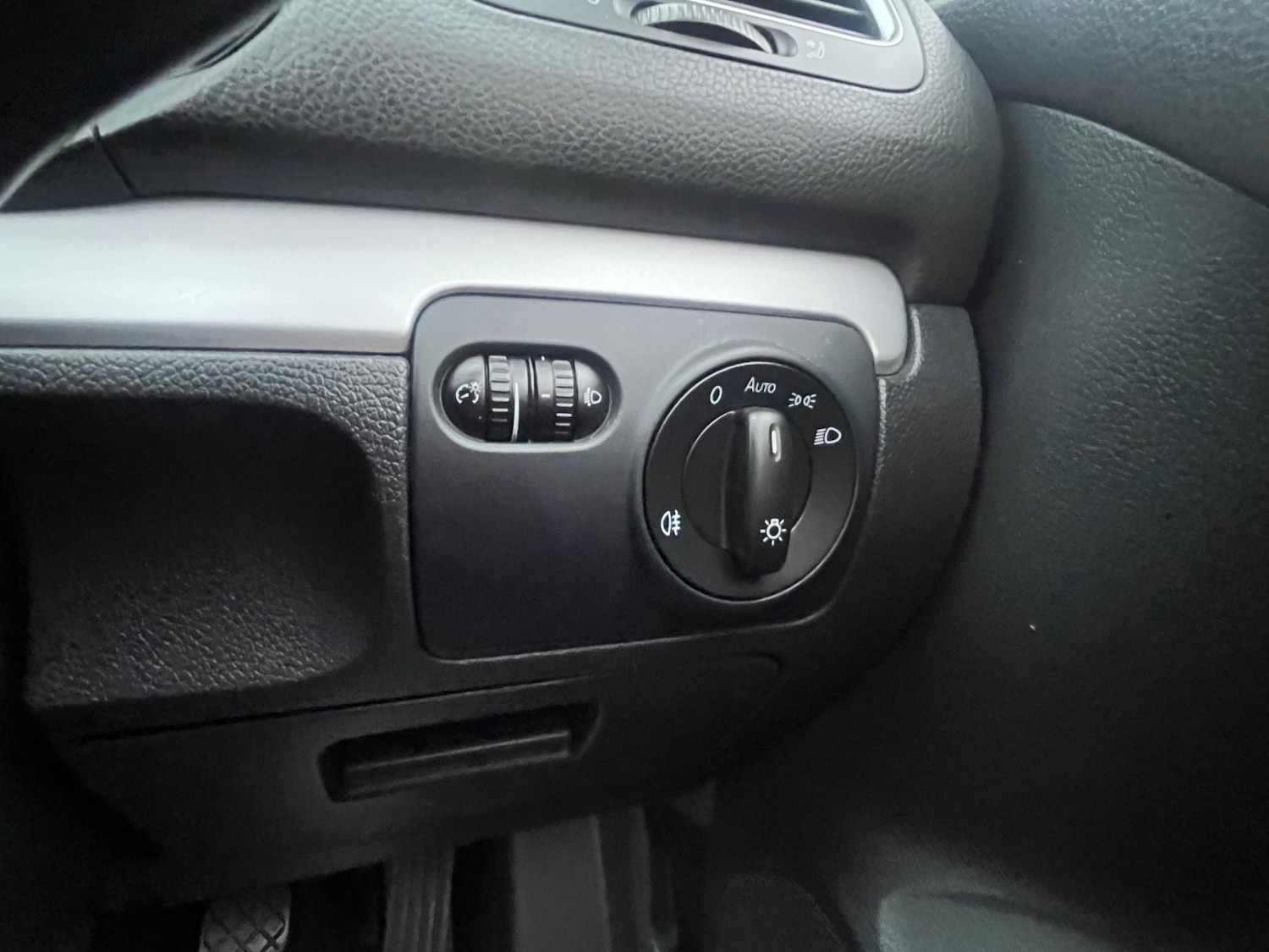 Used Volkswagen Golf 2013 for sale - 77018054: Photo 42