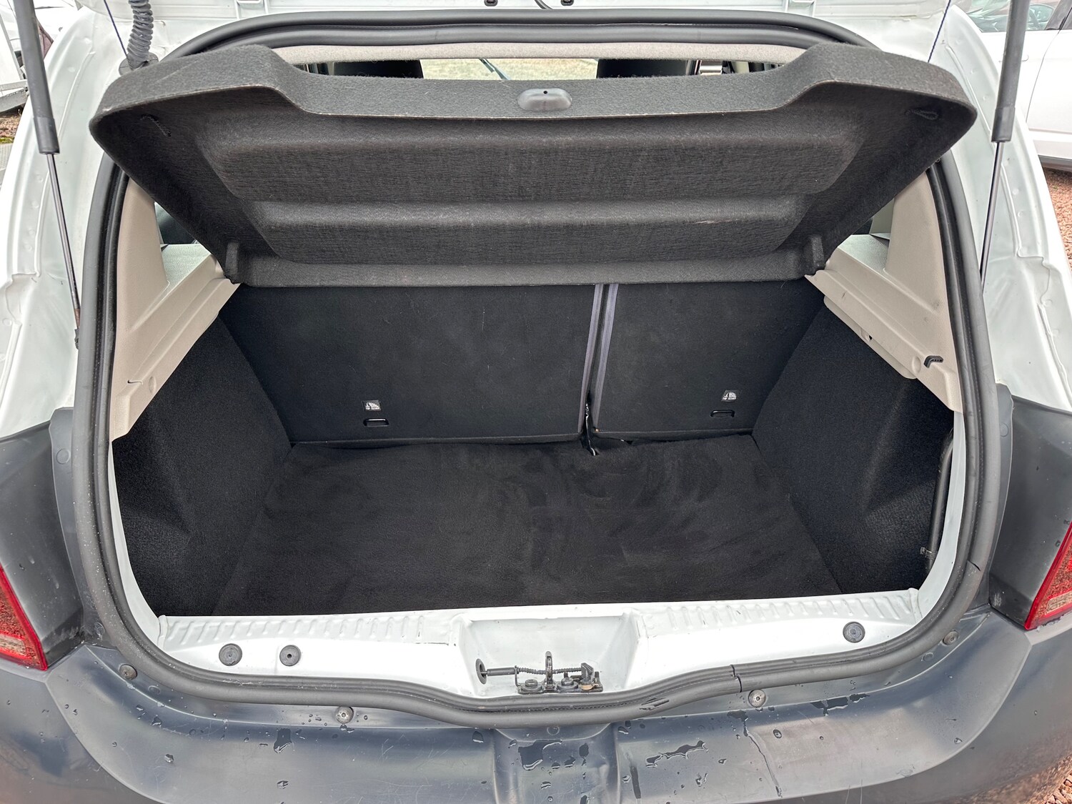 Used Dacia Sandero 2018 for sale - 76019469: Photo 14