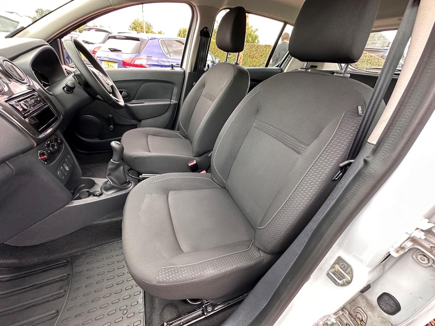 Used Dacia Sandero 2018 for sale - 76019469: Photo 16