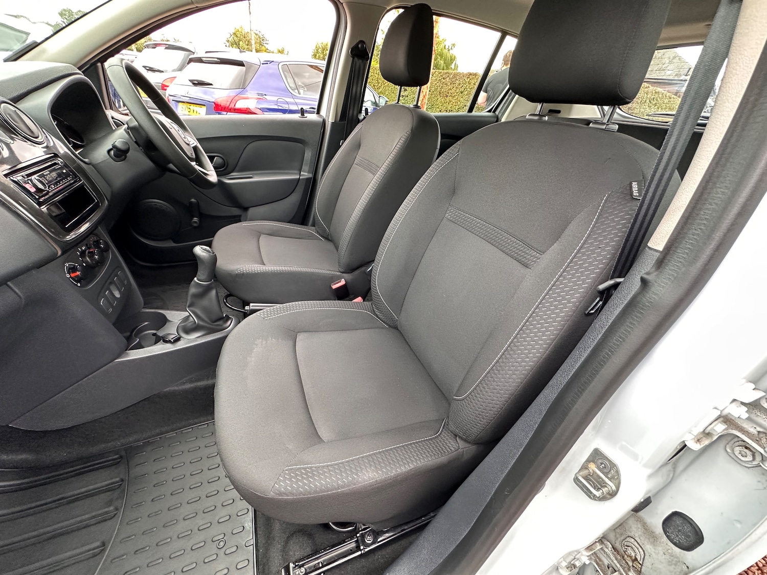 Used Dacia Sandero 2018 for sale - 76019469: Photo 17