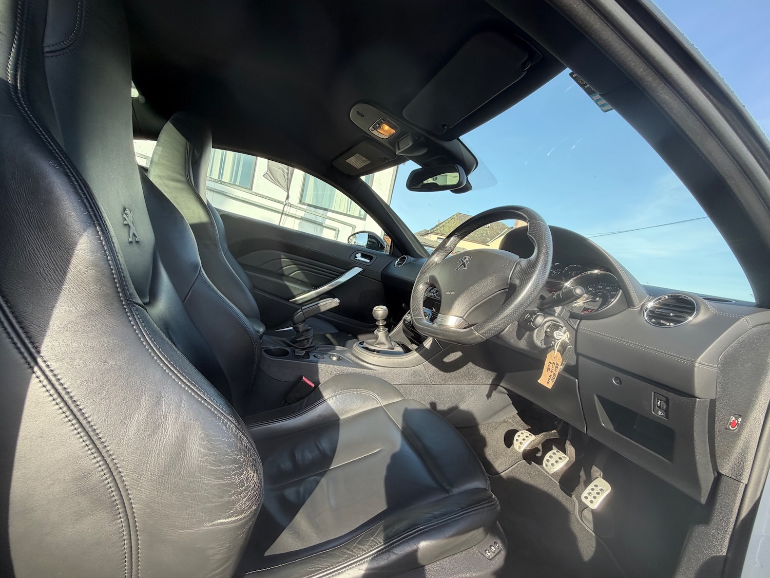 Used Peugeot RCZ 2014 for sale - 77951747: Photo 17