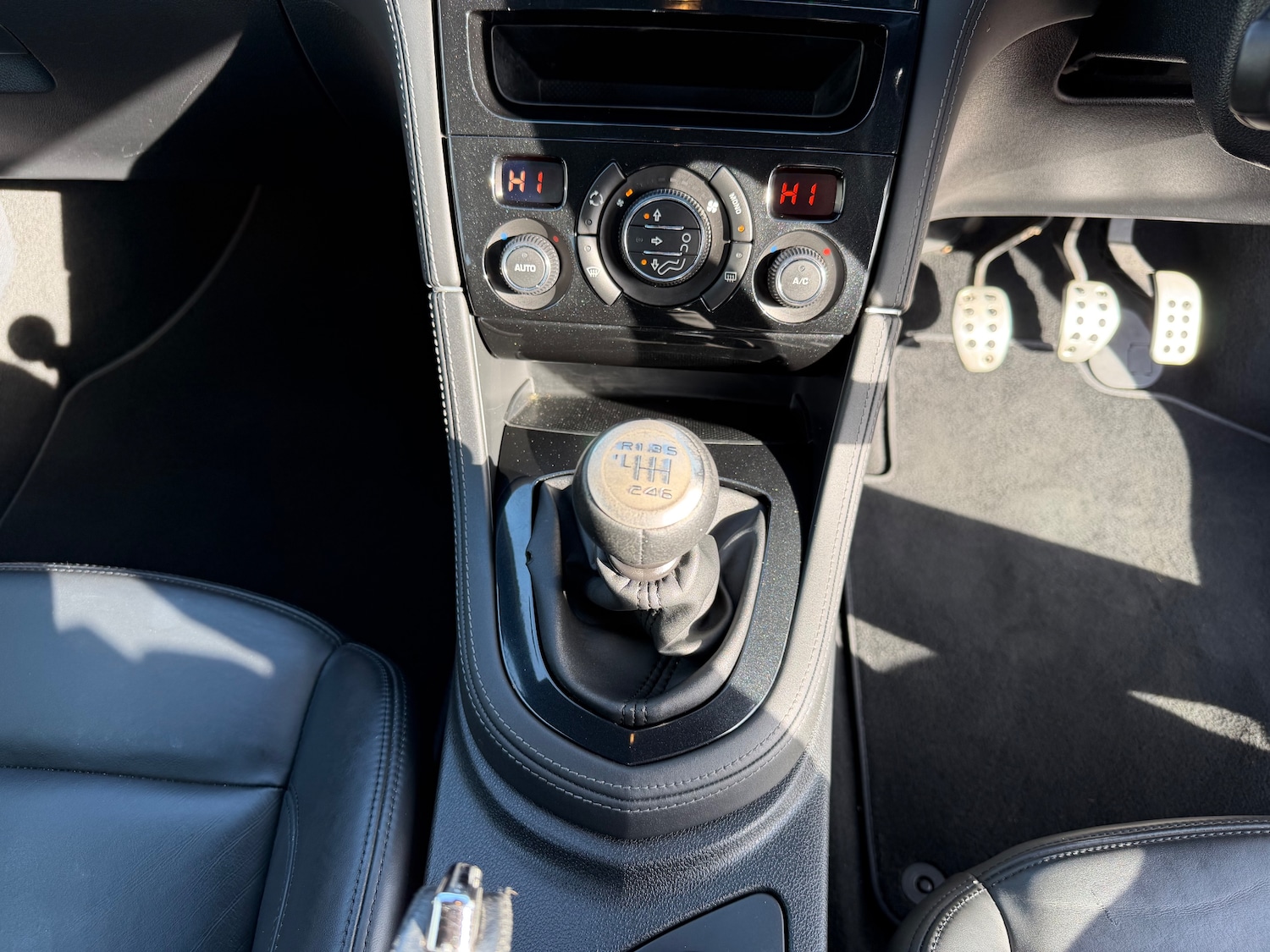 Used Peugeot RCZ 2014 for sale - 77951747: Photo 25