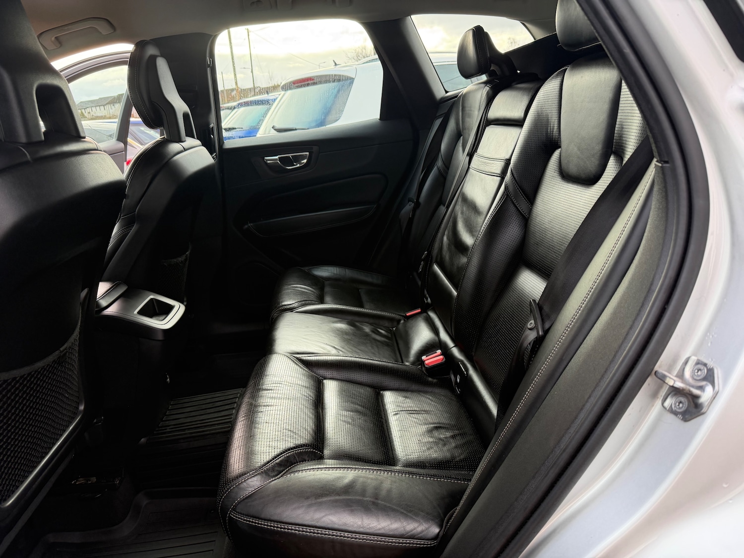 Used Volvo XC60 2018 for sale - 77533639: Photo 12