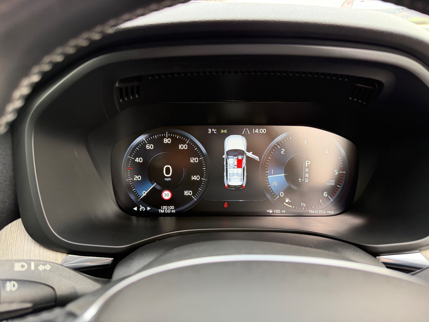 Used Volvo XC60 2018 for sale - 77533639: Photo 14